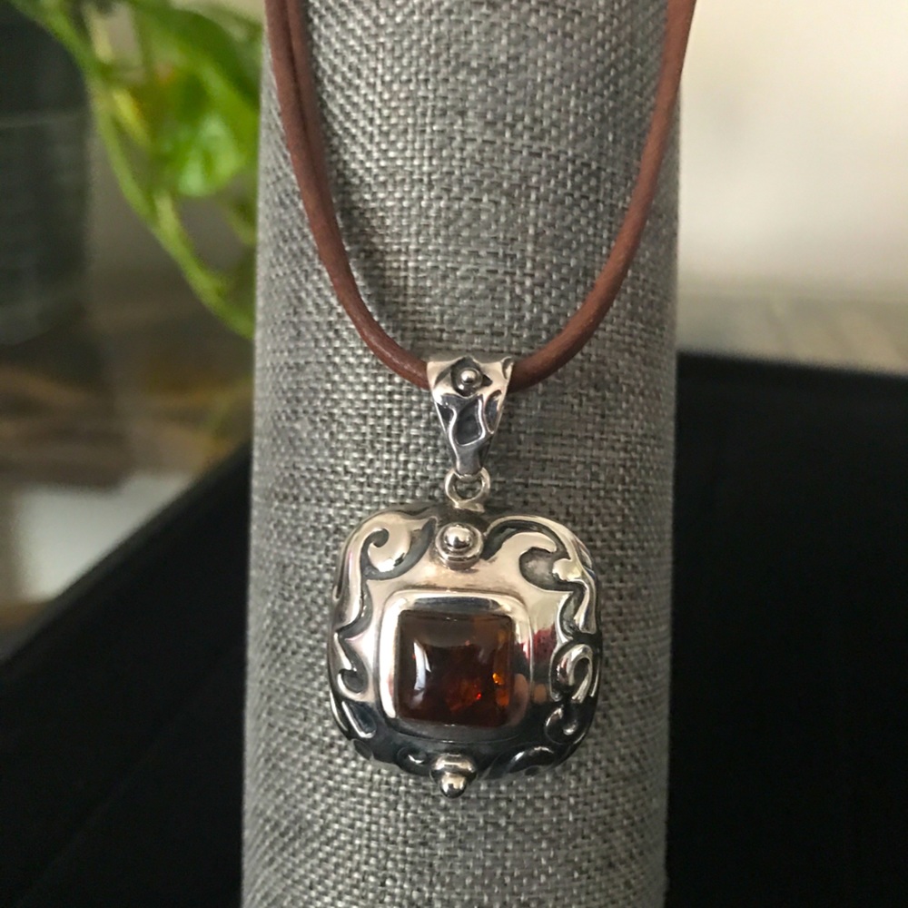 Silver 925 Amber necklace ❤️